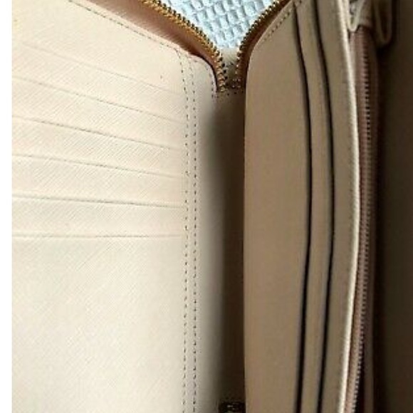 Tory Burch York Multitask Ziparound Wristlet -Pink - Picture 8 of 10